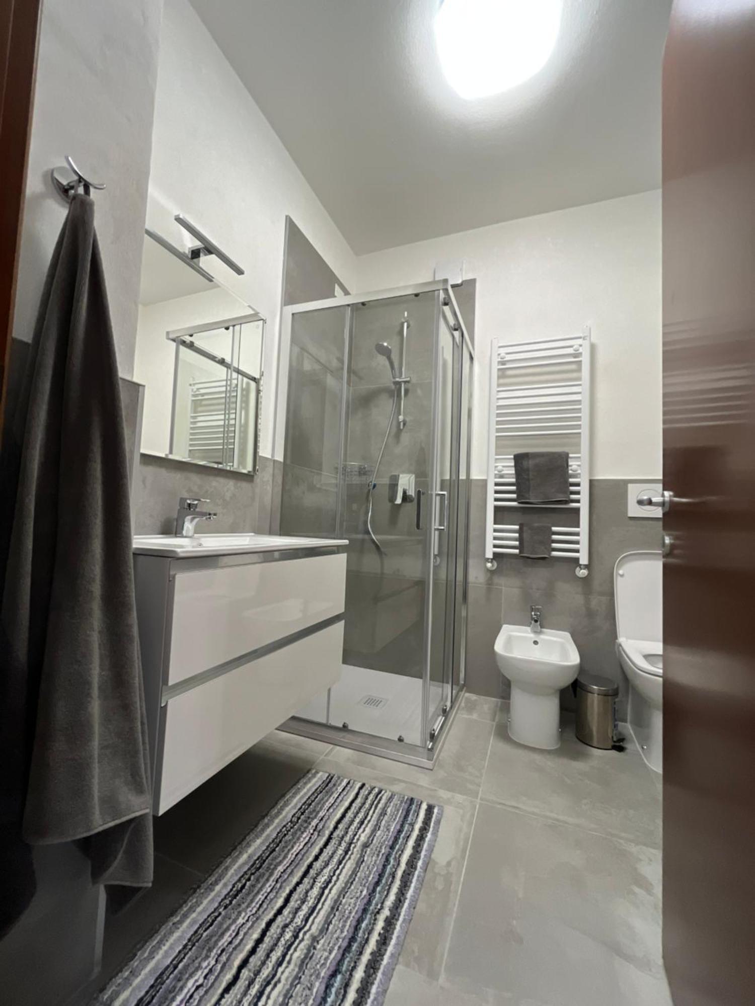Elegante Casa -Rho Fiera Vanzago Exterior foto