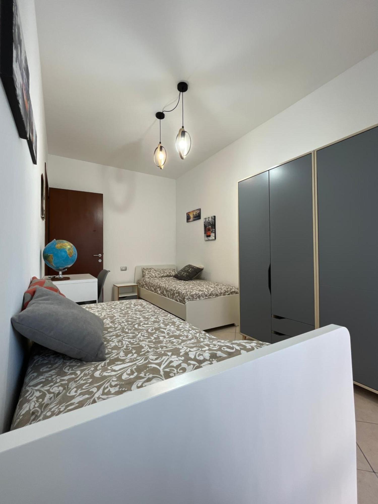 Elegante Casa -Rho Fiera Vanzago Exterior foto